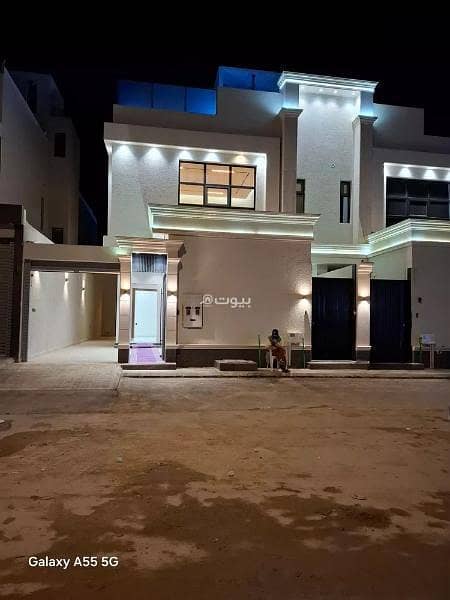 Floor For Sale in Al Suwaidi, Riyadh