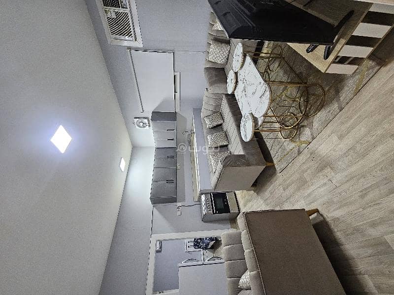 A one-bedroom apartment for rent on Salah Al-Din Castle Street, Riyadh