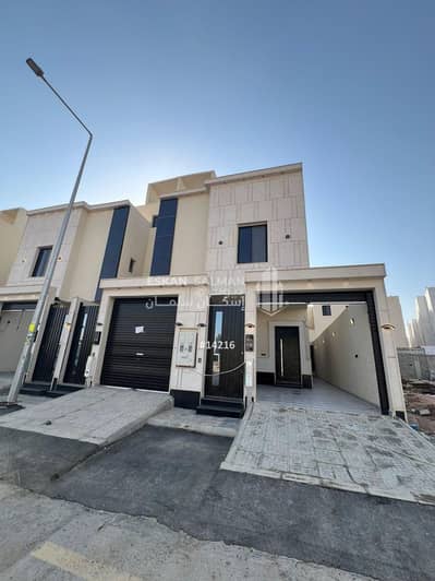فلیٹ 8 غرف نوم للبيع في شرق الرياض، الرياض - شقة تاون هاوس - الرياض - الجنادرية