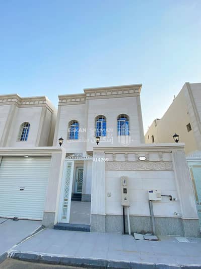 فیلا 10 غرف نوم للبيع في ضاحية الملك فهد، الدمام - فيلا - الدمام - حي ضاحية الملك فهد