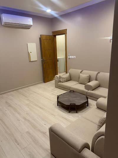 4 Bedroom Apartment for Rent in North Riyadh, Riyadh - For rent: furnished apartment in a villa on the first floor with an elevator.