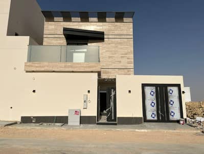 فیلا 6 غرف نوم للبيع في غرب الرياض، الرياض - فيلا مكونة من 6 غرف نوم للبيع في المهدية، الرياض