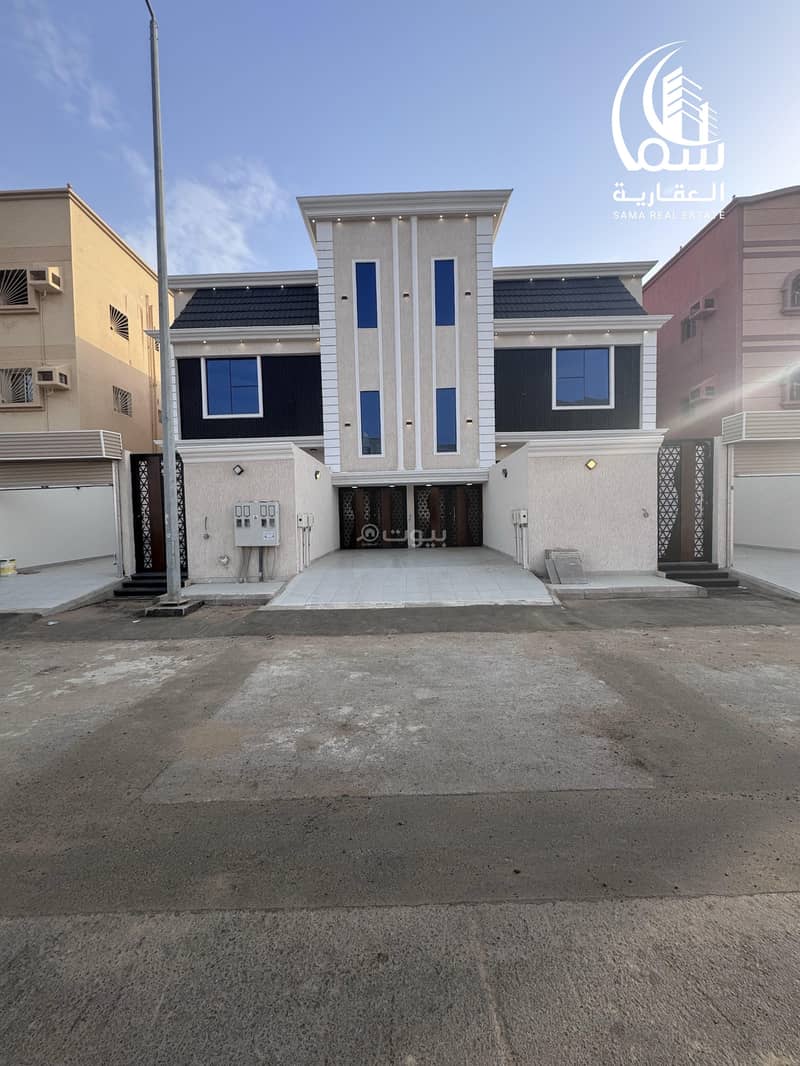 Apartment in Ar Rehab 1 5 bedrooms 650000 SAR - 87701059