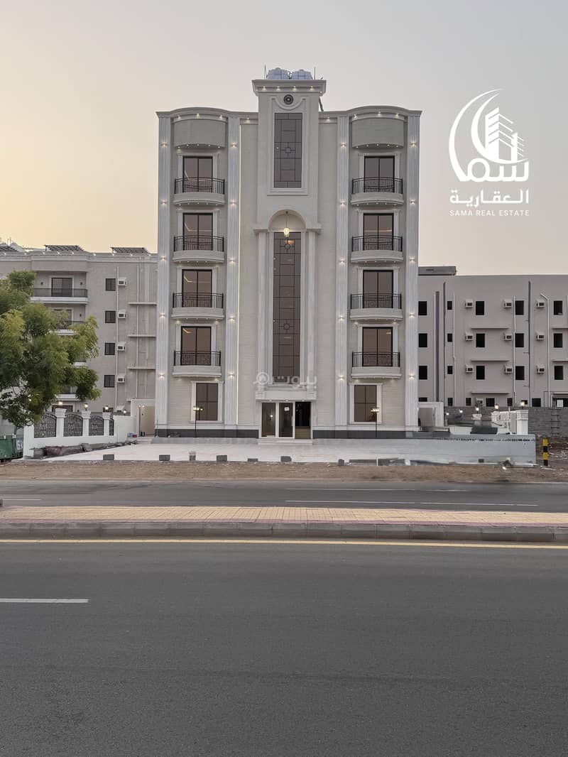 Apartment consisting of 5 bedrooms for sale in Al Rehab 3