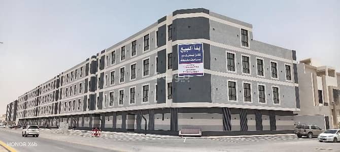 3 Bedroom Flat for Sale in South Riyadh, Riyadh - 3-bedroom apartment for sale in Badr