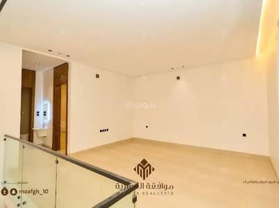 7 Bedroom Villa for Sale in West Riyadh, Riyadh - Villa for sale on Abdullah Al-Nahwi Street, Al-Mahdiyah District, Riyadh City, Riyadh Region.
