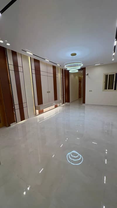 3 Bedroom Flat for Sale in Al Yarmuk, Tabuk - Apartments for sale