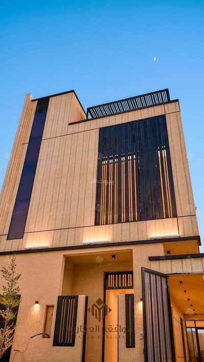 6 Bedroom Villa for Sale in West Riyadh, Riyadh - Villa consisting of 6 bedrooms for sale in Mahdia
