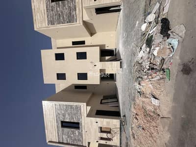 5 Bedroom Floor for Sale in East Riyadh, Riyadh - Floor for sale in king faisal, riyadh