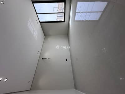 4 Bedroom Floor for Sale in East Riyadh, Riyadh - Floor for sale in king faisal, riyadh