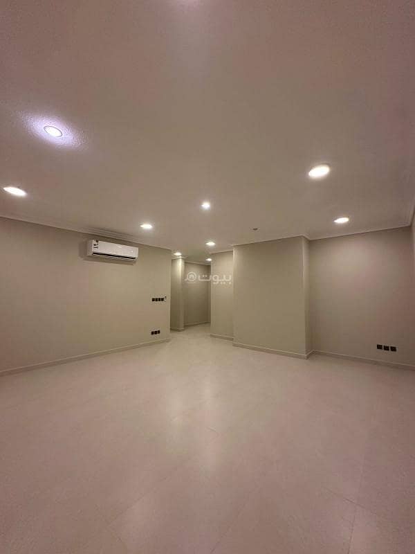 An upper floor consisting of 4 bedrooms for rent in Al-Magharzat, Riyadh