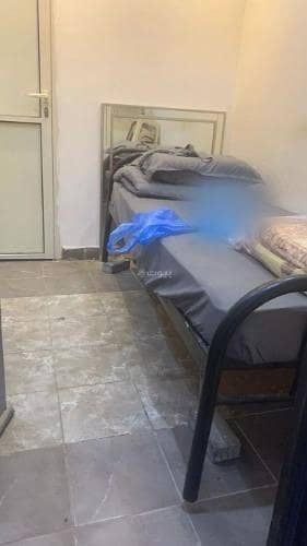غرفة  للايجار في شمال الرياض، الرياض - غرفة حارس للإيجار في شارع رقم 349, حي الملقا, مدينة الرياض, منطقة الرياض