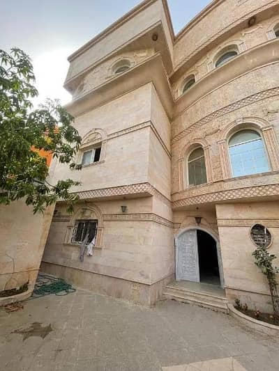 6 Bedroom Villa for Rent in North Jeddah, Jeddah - Villa for rent in al basateen, jeddah