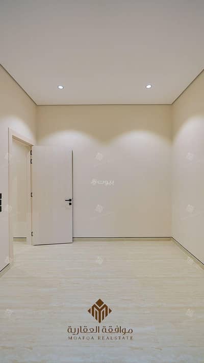 3 Bedroom Building for Sale in West Riyadh, Riyadh - Building in West Riyadh，Al Mahdiyah 3 bedrooms 4300000 SAR - 87667242