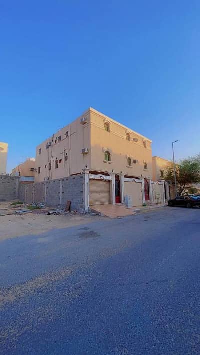 عمارة  للبيع في طيبة، الدمام - للبيع عمارة سكنية في حي طيبة - دخل سنوي 7% 96 الف