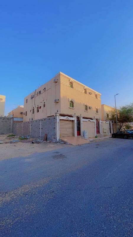 للبيع عمارة سكنية في حي طيبة - دخل سنوي 7% 96 الف للبيع عمارة سكنية في حي طيبة - دخل سنوي 7% 96 الف