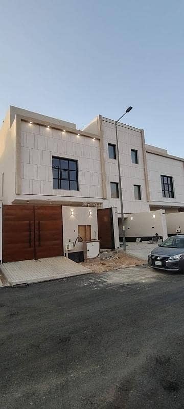 دور 3 غرف نوم للبيع في شرق الرياض، الرياض - دور ارضي بحي المونسيه الشرقيه