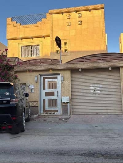 فیلا 5 غرف نوم للبيع في شرق الرياض، الرياض - فيلا للبيع في شارع شارع رقم 18, حي المونسية, مدينة الرياض