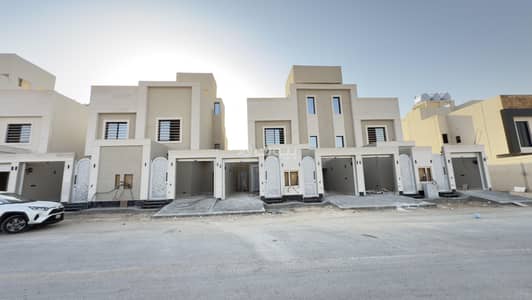 دور 5 غرف نوم للبيع في جنوب الرياض، الرياض - طابق للبيع في بدر، الرياض
