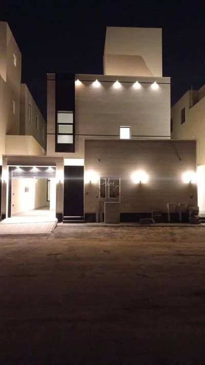 3 Bedroom Flat for Sale in East Riyadh, Riyadh - Apartment for sale on Ibn Sreej Street, Al-Rimal neighborhood, Riyadh City, Riyadh Region