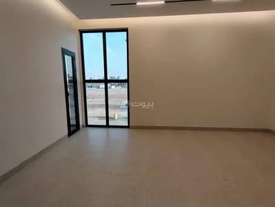 4 Bedroom Floor for Sale in East Riyadh, Riyadh - Floor for sale in al janadriyah, riyadh