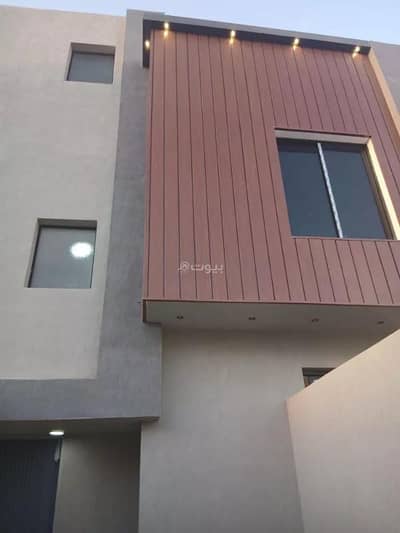 3 Bedroom Floor for Sale in South Riyadh, Riyadh - Villa for sale on Abdullah Bafqiih Al-Hadrami Street, Okaaz District, Riyadh City, Riyadh Region