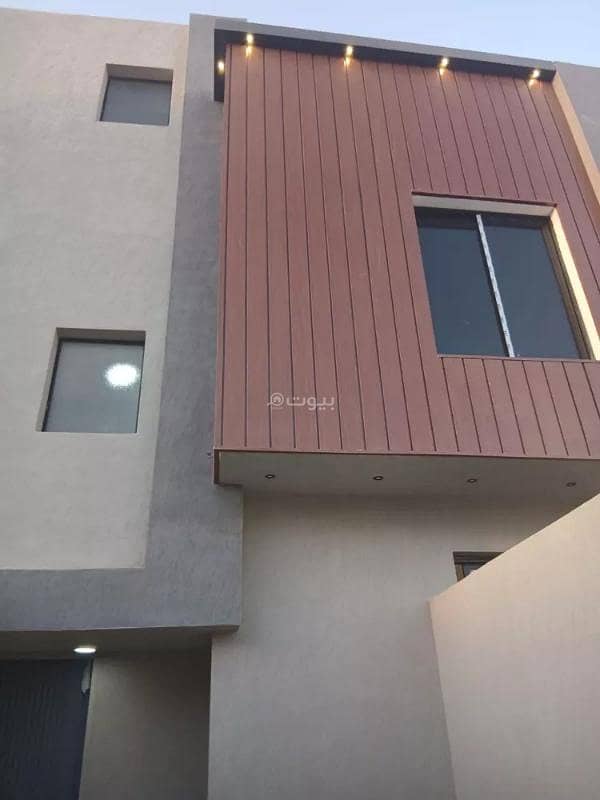 Villa for sale on Abdullah Bafqiih Al-Hadrami Street, Okaaz District, Riyadh City, Riyadh Region