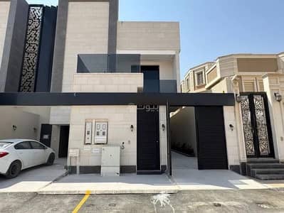 5 Bedroom Floor for Sale in East Riyadh, Riyadh - Floor for sale in al munsiyah, riyadh