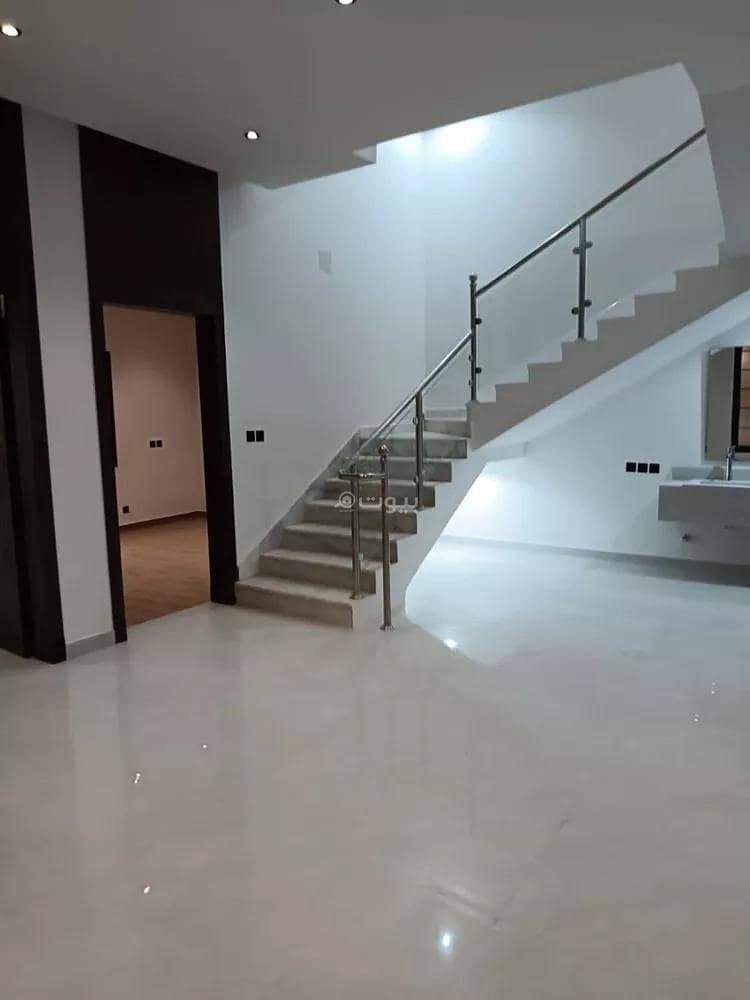 Single-floor house for sale on Hassan bin Qais Street, Badr District, Riyadh City, Riyadh Region.
