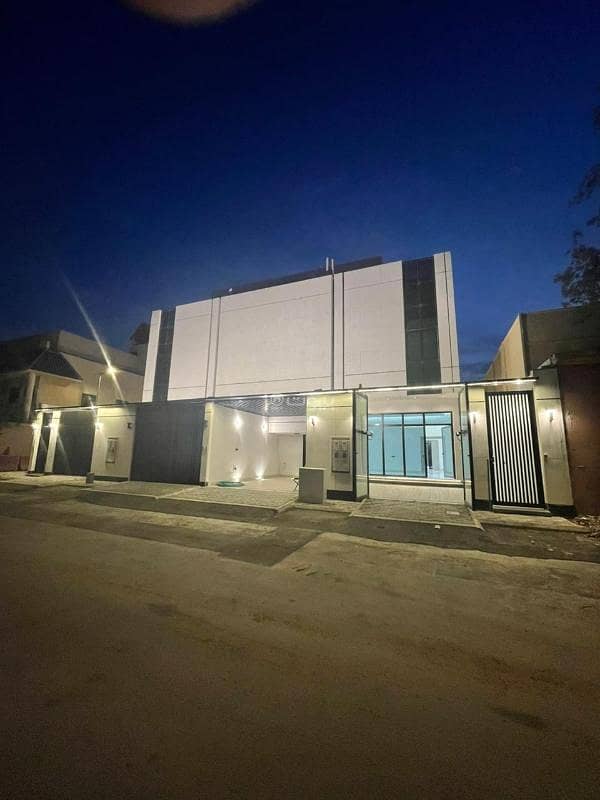 Villa in East Riyadh，Al Rimal 4 bedrooms 1600000 SAR - 87702267