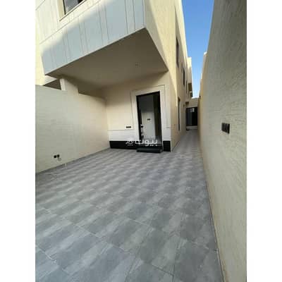 4 Bedroom Floor for Sale in East Riyadh, Riyadh - 4 Bedroom Floor For Sale in Al Janadriyah, Riyadh