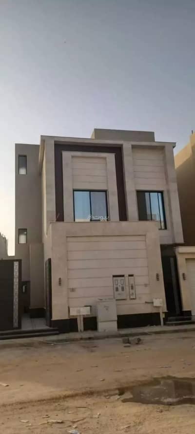 4 Bedroom Floor for Sale in East Riyadh, Riyadh - 4 Bedroom Floor For Sale in Al Janadriyah, Riyadh