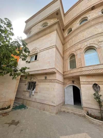فیلا 5 غرف نوم للبيع في شمال جدة، جدة - فيلا للبيع في البساتين، جدة