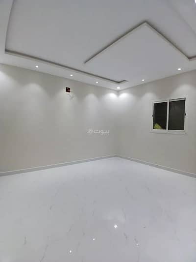 5 Bedroom Floor for Sale in East Riyadh, Riyadh - Floor for sale in al rimal, riyadh