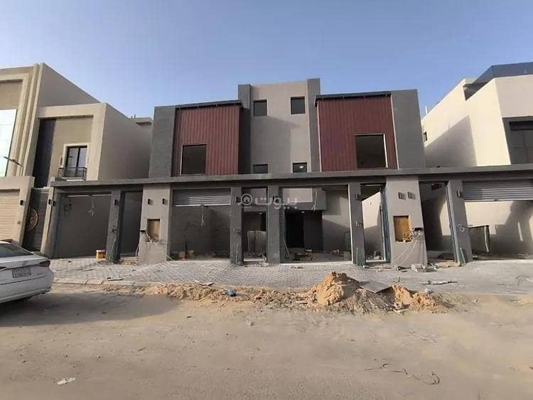 طابق للبيع في عكاز، الرياض