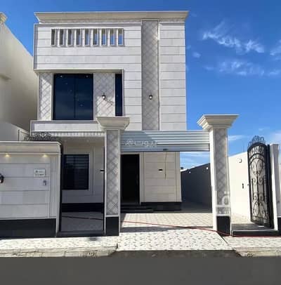 6 Bedroom Villa for Sale in Rahba District, Taif - Villa for Sale in Al-Rahba District, Taif