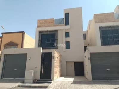 دور 4 غرف نوم للبيع في شرق الرياض، الرياض - دور للبيع في شارع الرمحية, حي الخليج, مدينة الرياض