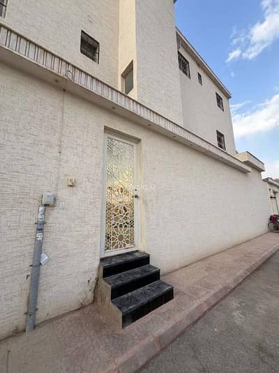 3 Bedroom Flat for Rent in West Riyadh, Riyadh - Apartment for rent on Nasr Al-Jilani Street, Tuwaiq District, Riyadh City, Riyadh Region