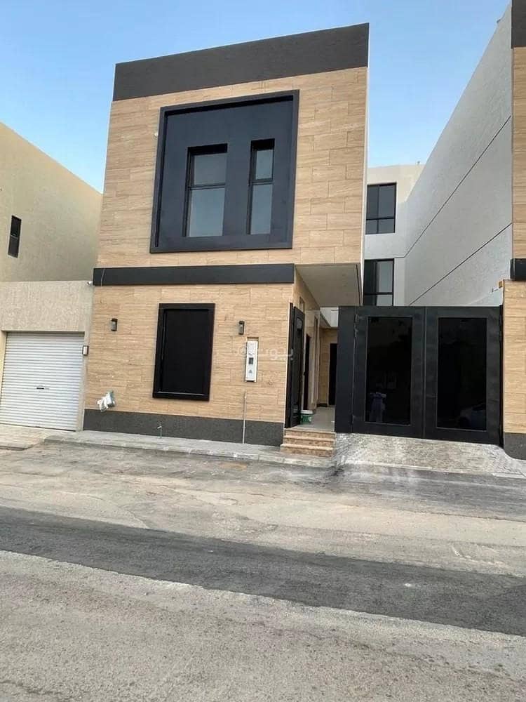 Villa for sale on Qutb Al-Din bin Al-Sultan Street, Al Mahdiyah District, Riyadh City, Riyadh Region