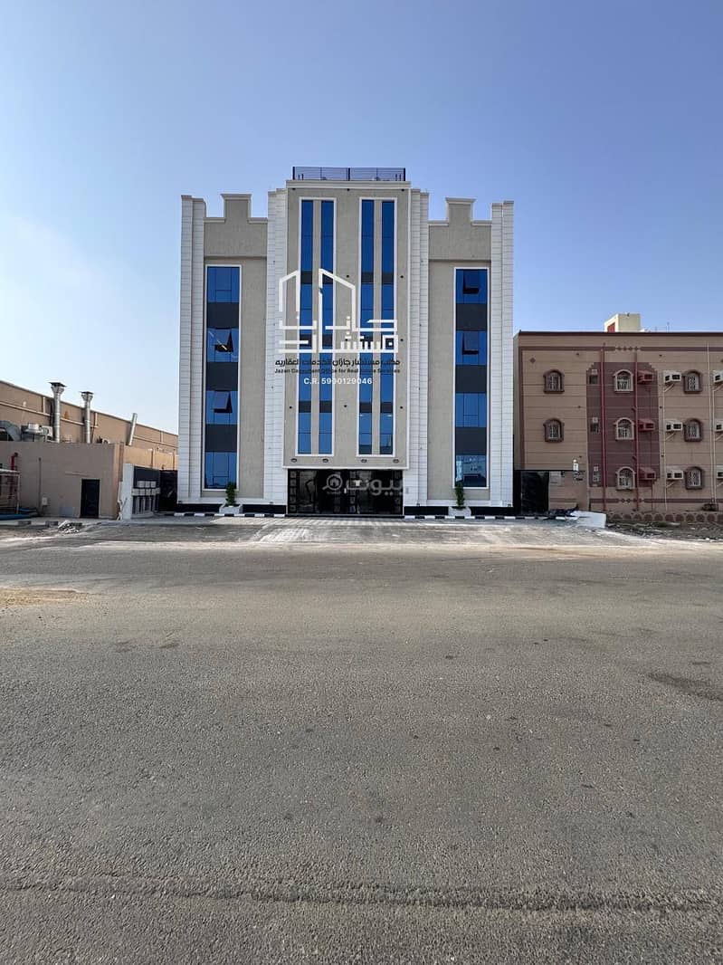 For sale, a 5-room ownership apartment in the south of Jizan city.