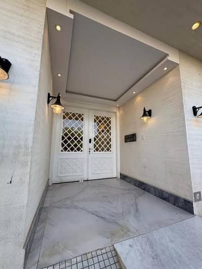 5 Bedroom Flat for Sale in North Riyadh, Riyadh - Apartment for sale on Abdullah Bin Shahywain Street, Al-Aqiq District, Riyadh City, Riyadh Region
