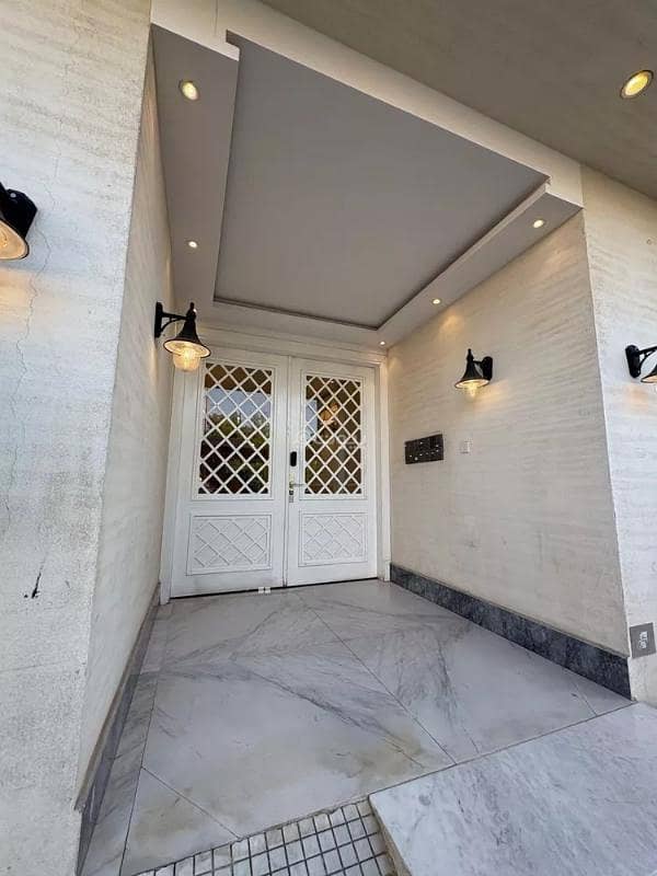 Apartment for sale on Abdullah Bin Shahywain Street, Al-Aqiq District, Riyadh City, Riyadh Region