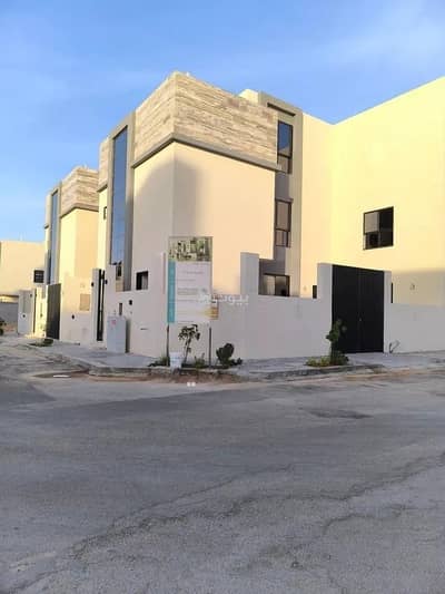 6 Bedroom Villa for Sale in West Riyadh, Riyadh - Villa for sale on Al-Sail Street, Al Mahdiyah District, Riyadh City, Riyadh Region