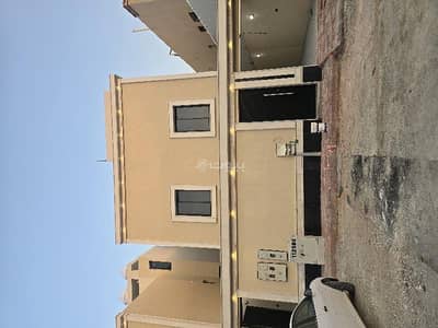 3 Bedroom Floor for Sale in South Riyadh, Riyadh - Upper floor for sale in Al-Dar Al-Bayda neighborhood M312 without a roof.