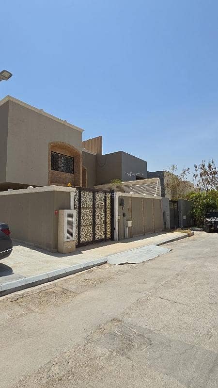 فيلا للايجار بالعليا مجمع العقارية فيلا للايجار بالعليا مجمع العقارية