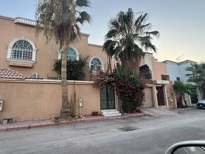4 Bedroom Villa for Rent in North Riyadh, Riyadh - Villa for rent in Al-Murooj neighborhood