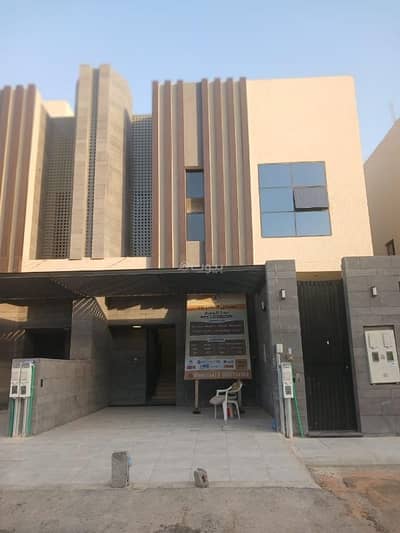 3 Bedroom Floor for Sale in East Riyadh, Riyadh - Townhouse