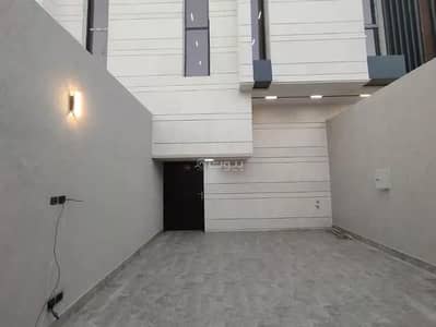 6 Bedroom Apartment for Sale in East Riyadh, Riyadh - Apartment for sale on Abu Ali Al-Jawzi Street, Al-Rimal neighborhood, Riyadh city, Riyadh region