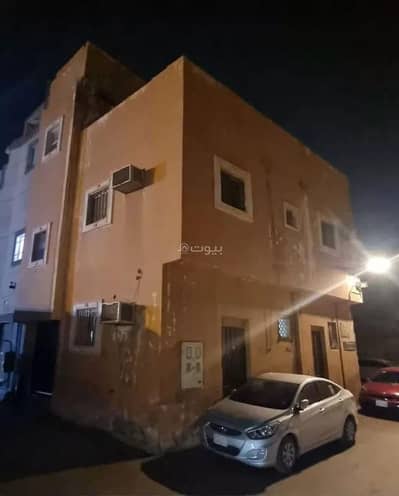 Building for Sale in Central Riyadh, Riyadh - Building for sale on Sulayt ibn Thabit Street, Al-Shumaisi Neighborhood, Riyadh City, Riyadh Region