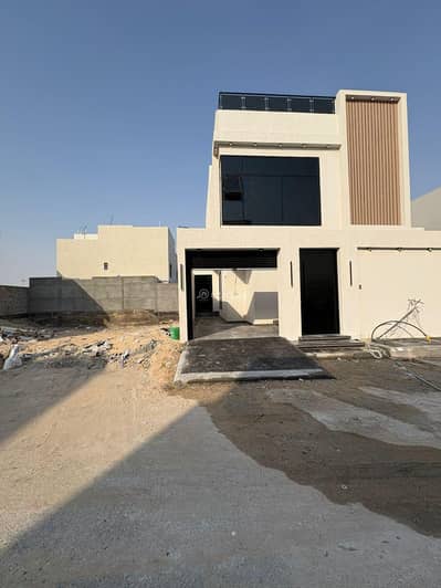 6 Bedroom Villa for Sale in Mansubi Al Taleem 1st, Al Ahsa - Villa For Sale in Mansubi , Al Ahsa